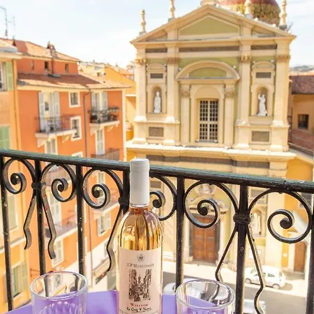 Ross 5- F2, Lumineux, Balcon, Loft, Clim, Vieux-nice