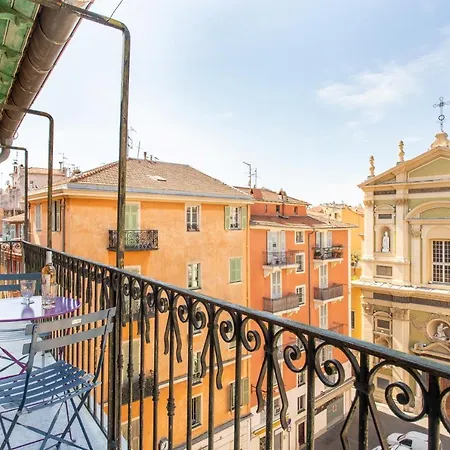 Ross 5- F2, Lumineux, Balcon, Loft, Clim, Vieux-nice