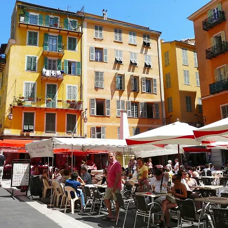 Apartment Ross 5- F2, Lumineux, Balcon, Loft, Clim, Vieux-nice